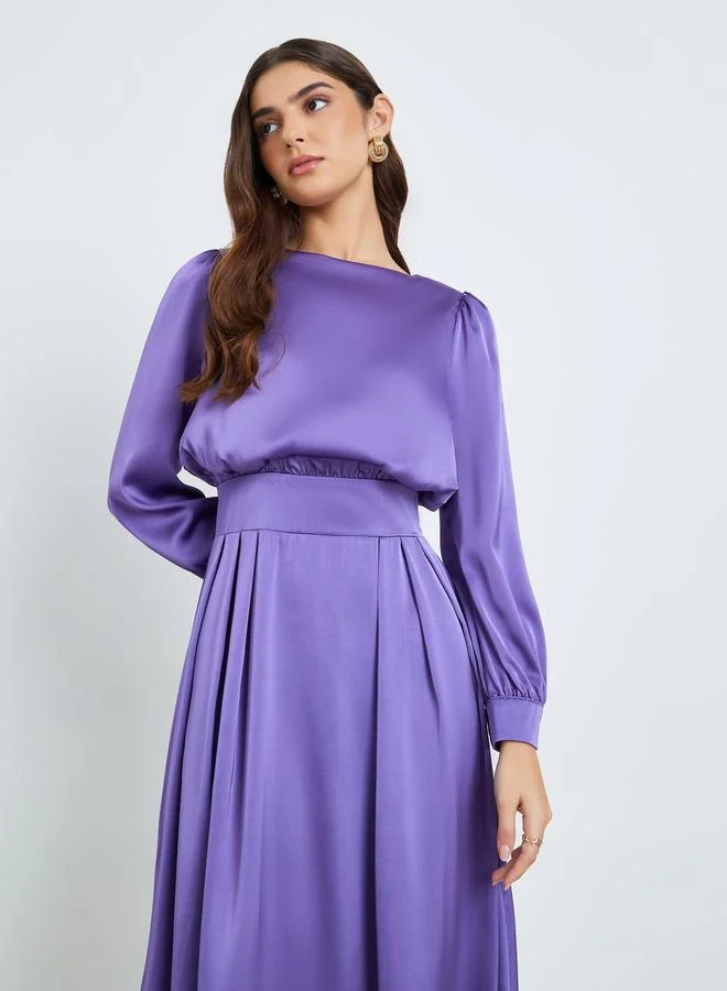 ستايلي فستان طويل مكسر بحافة واسعة